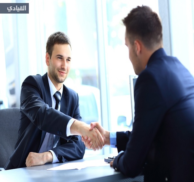 الأناقة من عوامل نجاح مقابلة العمل.. نصائح تضمن لك الوظيفة